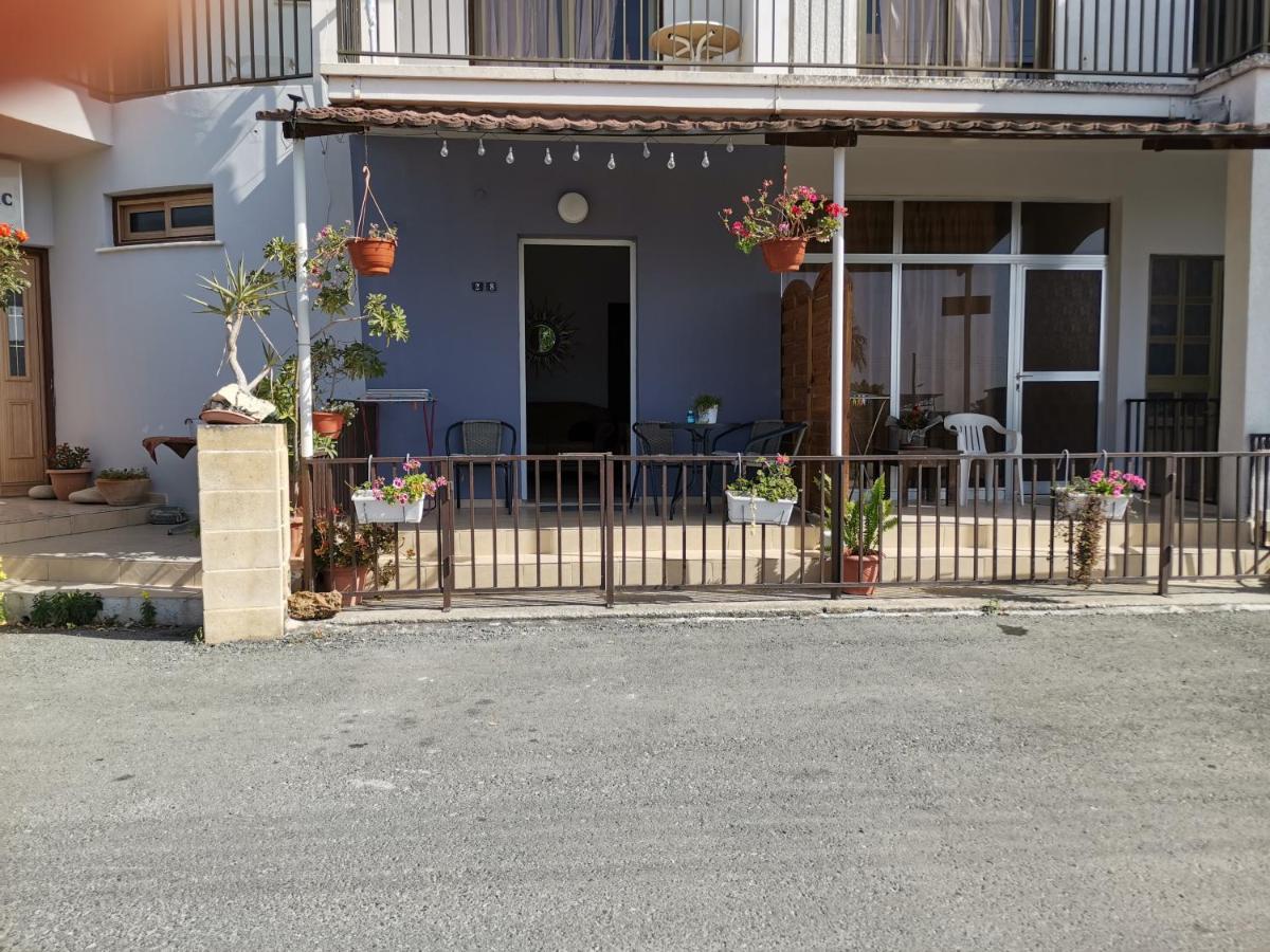 Hamboula Apartment Polis Ngoại thất bức ảnh