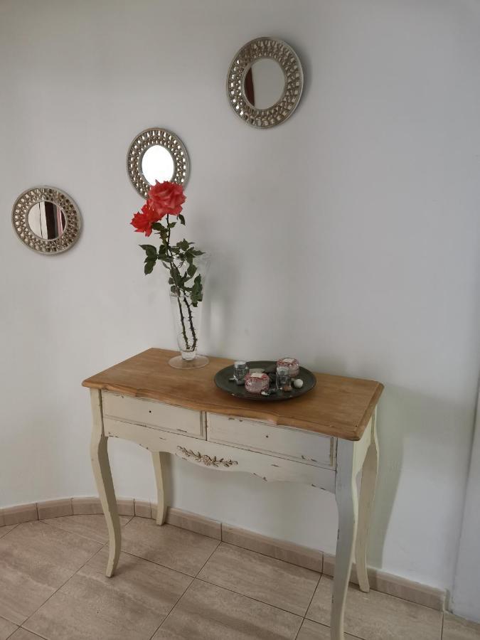 Hamboula Apartment Polis Ngoại thất bức ảnh